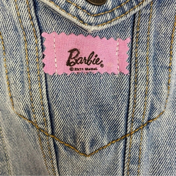 Levis Barbie Denim Boyfriend Trucker Jean Jacket Womens Large Blue Pink Core - Picture 4 of 16